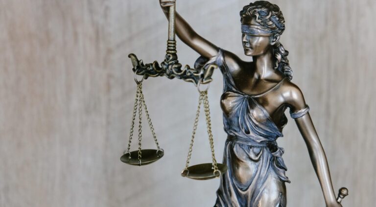 Malayali Lawyer & Notary Kitchener