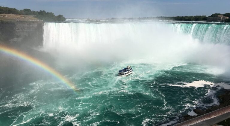 Malayali Guest House & AirBnB Property Niagara Falls